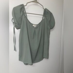Women’s Blouse